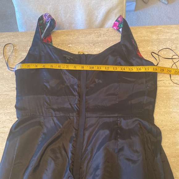 ESCADA NWOT beautiful floral dress, perfect condition,measurements in photos - Picture 11 of 16